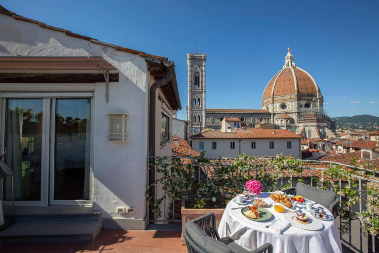 lucca summer festival hotel